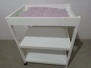 Mueble cambiador madera blanco