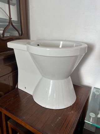 Lavabo de resina y madera