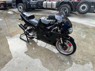 Kawasaki ZXR 400 L Negra