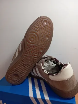 Adidas Sneakers Marrones con Estampado Animal