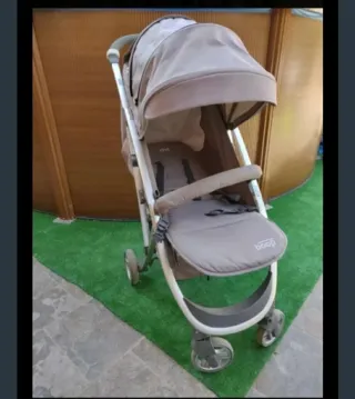 Silla de paseo ligera y plegable marca Asalvo