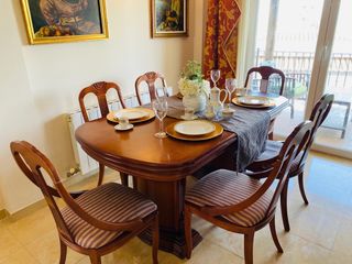 Juego de comedor de 6 sillas extensible de madera