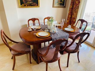 Juego de comedor de 6 sillas extensible de madera