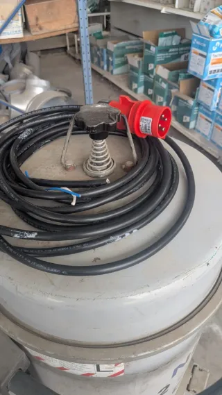 Aspiradora Industrial Nilfisk 1458-2