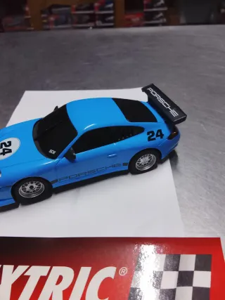 Scalextric Porsche 911 GT3 Cup Azul escala 1.32