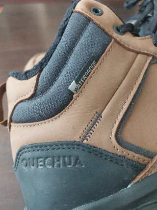 Botas de nieve y apreski impermeables de piel. 42