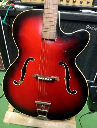 Guitarra Archtop Alemana Vintage