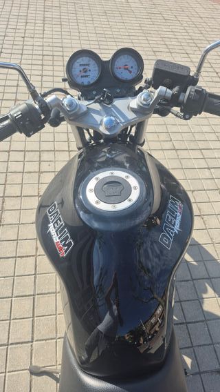 Daelim Roadwin 125 c.c. Negra