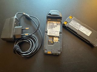 Nokia 6310i Plata con Cargador