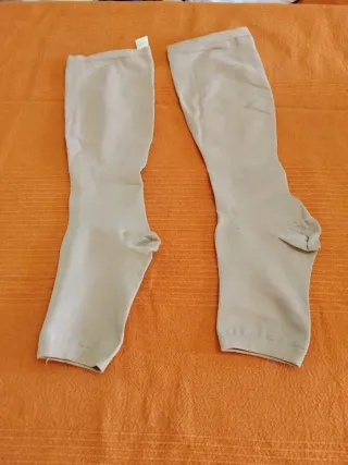 Medias de compresión beige talla 46
