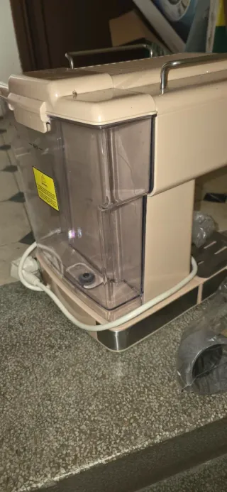 Cafetera Cecotec Cumbia Beige