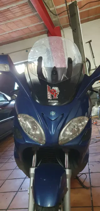 Piaggio x9 200 executive