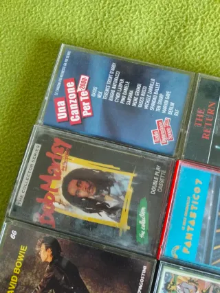 Cassette musicali anni '90 e 2000