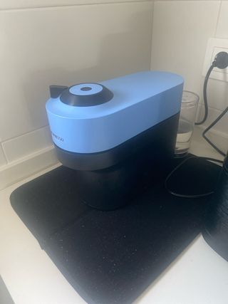 Cafetera Nespresso Vertuo Azul