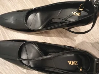 Zapatos charol Zara tacón alto