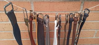 Set di 13 cinture per bambini. Nuovi.