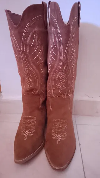 Botas cowboy ante camel tacón 3cm