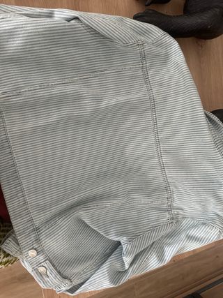 Chaqueta vaquera Mango rayas
