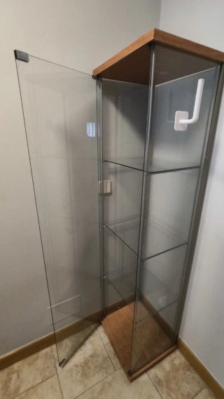 Mueble expositor cristal
