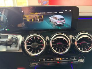 MERCEDES-BENZ EQB EQB 300 4MATIC