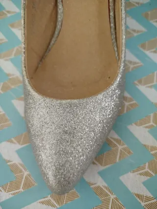 Tacones plateados brillantes marca wanna talla 36