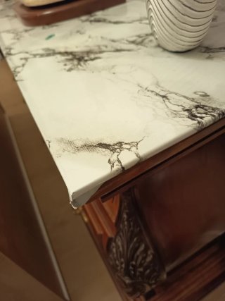 Mueble Cómoda Cajonera con Reloj y Lámparas
