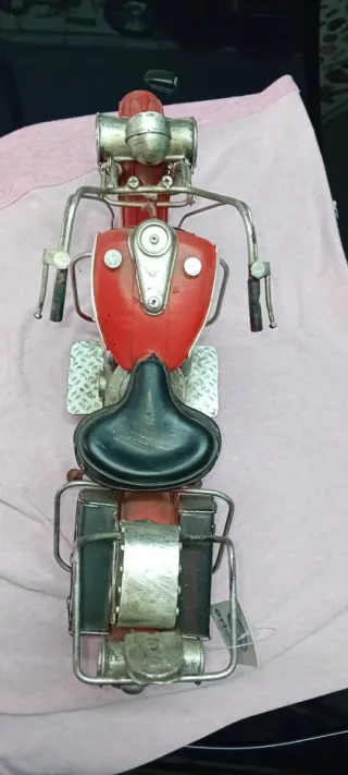 Moto Decorativa Roja