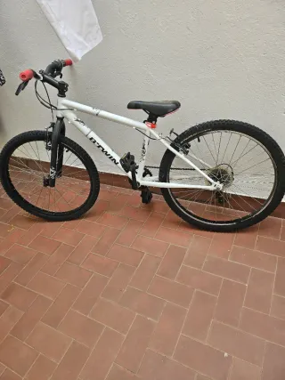 Bici BTWIN de pedaleo