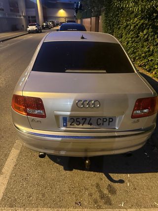 Audi A8 2004