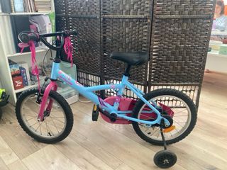 Bicicleta infantil B'Twin 16 con ruedines