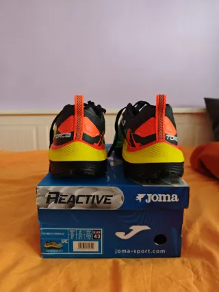 Zapatillas de trail Joma Torca