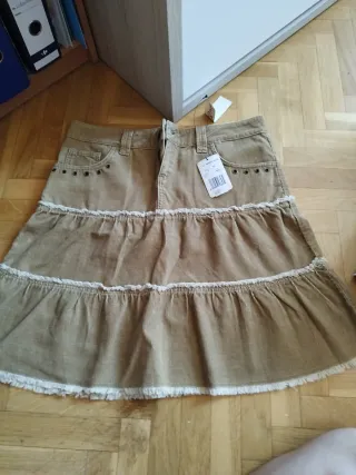 Falda marrón de pana talla 42