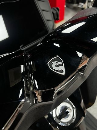 CYCLONE RT2 Negra