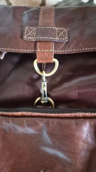 Mochila de piel auténtica