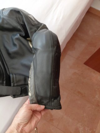 Mono Dainese Moto Cuero Talla 52