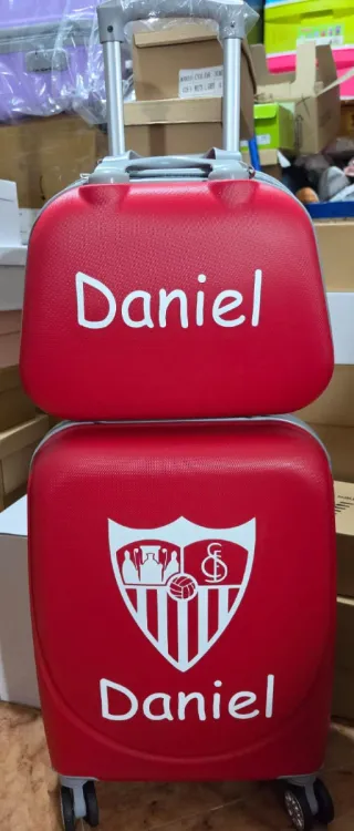 Conjunto Maleta y Neceser Rosa con Lunares