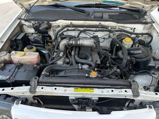 Nissan Terrano II 2000