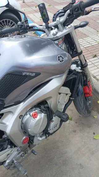 Yamaha FZ6 Naked