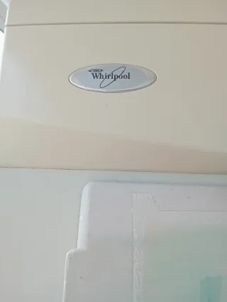 Secadora Whirlpool, 6kg de carga