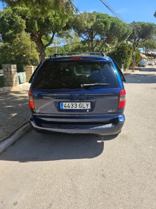 Chrysler voyager