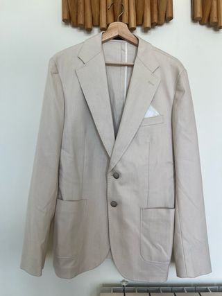 Americana y chaleco elegante beige