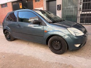 Ford Fiesta 2004