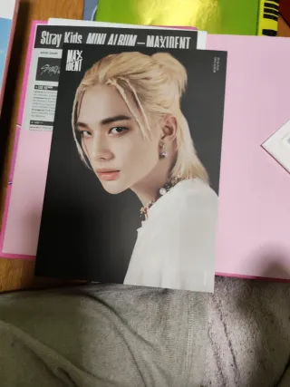 Poster Hyunjin Stray Kids MAXIDENT Original
