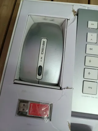 CHERRY DW 8000, Pack de Teclado y Ratón Inalámbric