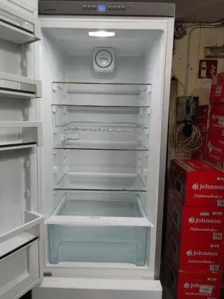 Nevera Liebherr Combi clase A+++ 201x60cm garantia