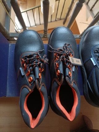 Botas de seguridad NUEVAS