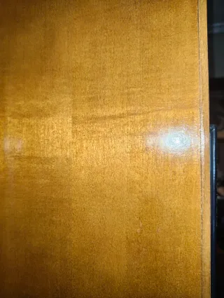 Estantería de madera