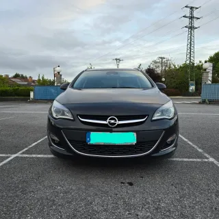 Opel Astra 2014