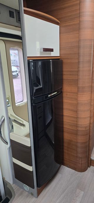 Autocaravana Elnagh Baron 579 5 plazas