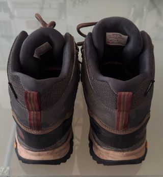 Botas de montaña The North Face marrones